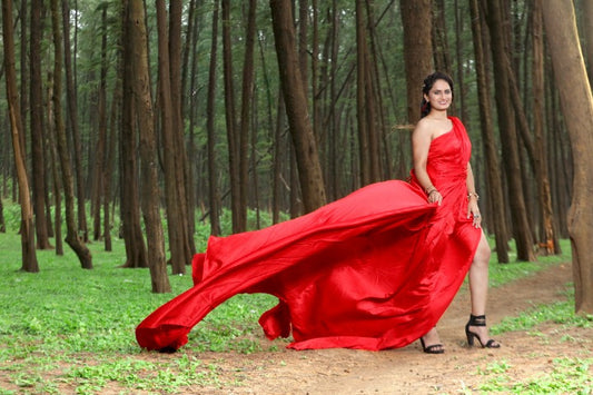 Red Aadipurus Prewedding Gown